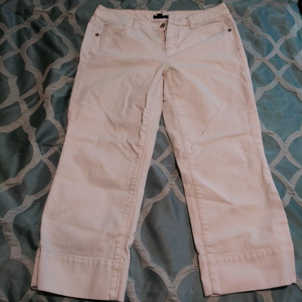 Tommy Hilfiger white cropped jeans